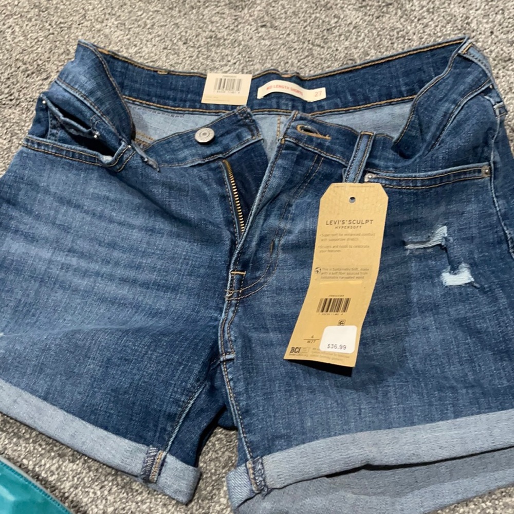 Levi’s jean shorts